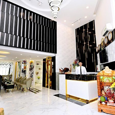 Ten Dollars Hotel Nha Trang Zewnętrze zdjęcie