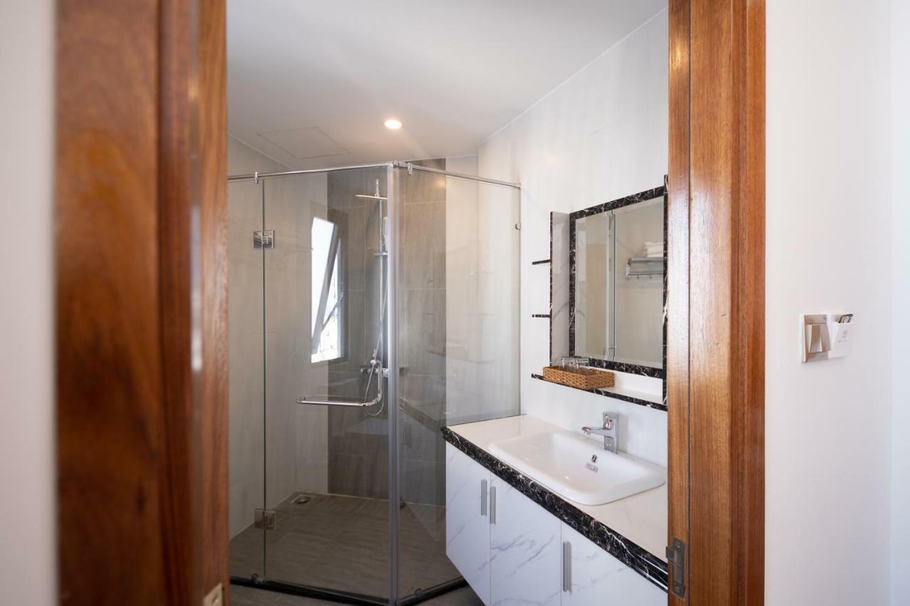 Ten Dollars Hotel Nha Trang Zewnętrze zdjęcie